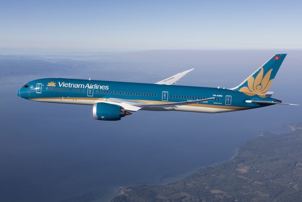 Vietnam Airlines là hãng hàng không duy nhất khai thác chuyến bay đến Côn Đảo